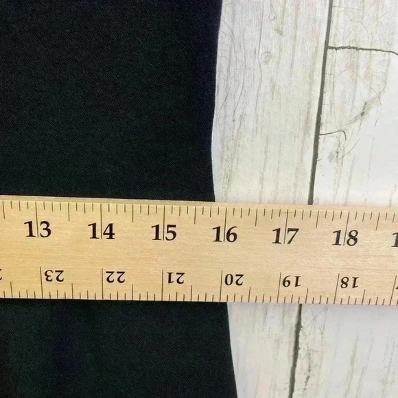 H&M dress size 12 detail back black/white form fitting - Picture 10 of 11